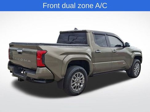 Used 2025 Toyota Tacoma Limited image 6