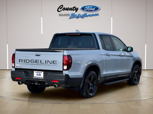 Used 2024 Honda Ridgeline Black Edition image 27