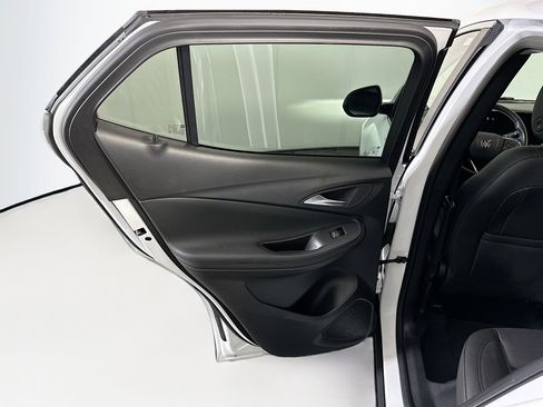 Used 2025 Buick Encore GX Preferred image 25