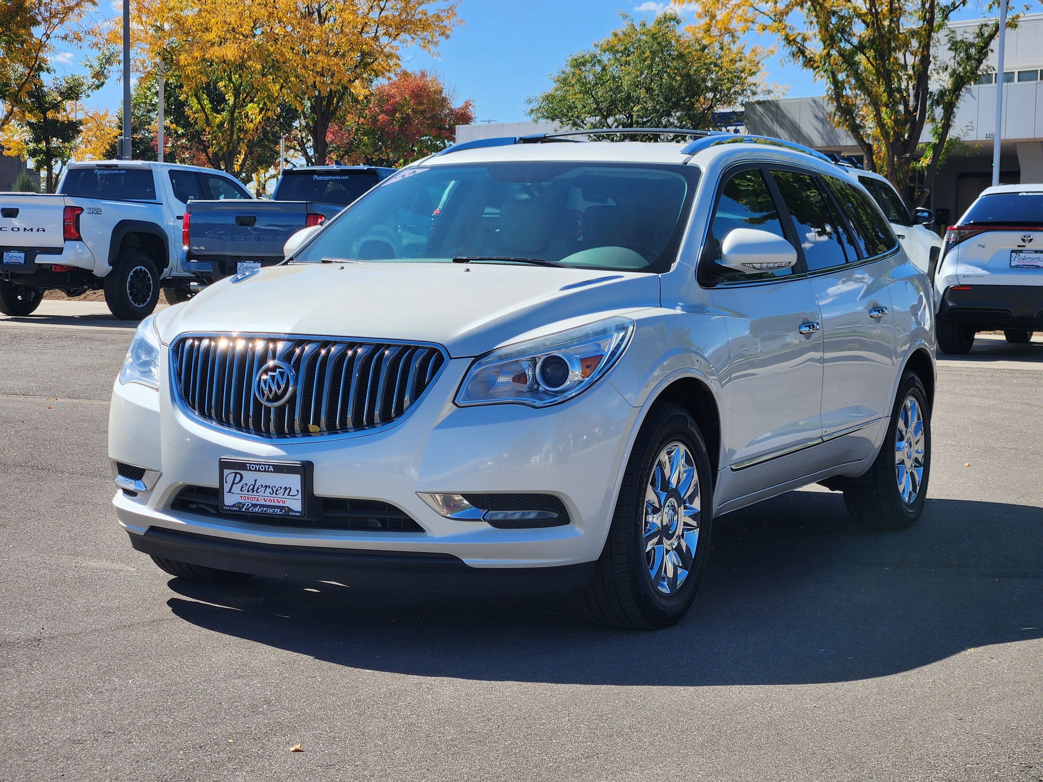 Used 2014 Buick Enclave Leather AWD/4WD image 4