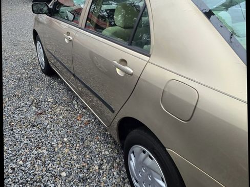 Used 2007 Toyota Corolla CE image 12