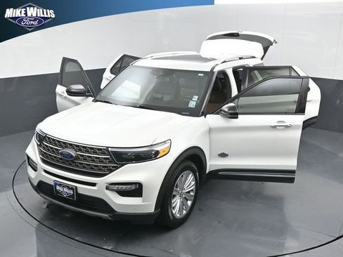 Certified 2023 Ford Explorer King Ranch w/ Technology Package image 26