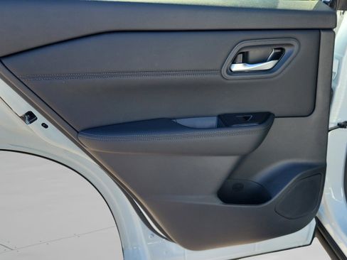 New 2026 Nissan Rogue SV image 11