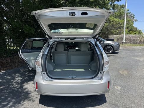 Used 2014 Toyota Prius V Three FWD image 12