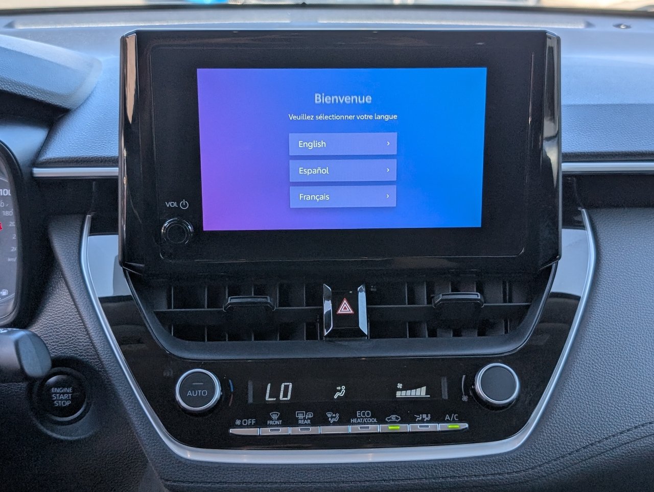 Used 2024 Toyota Corolla Cross LE FWD image 17