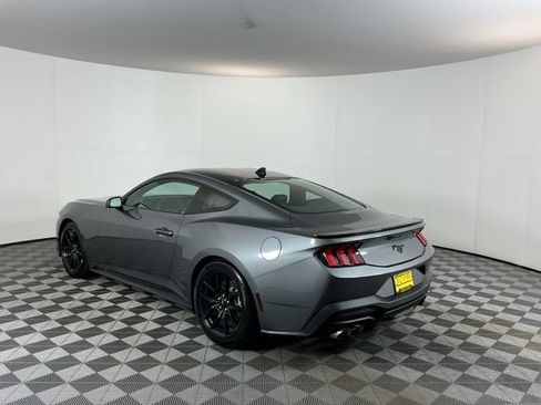 Used 2026 Ford Mustang Premium RWD image 7