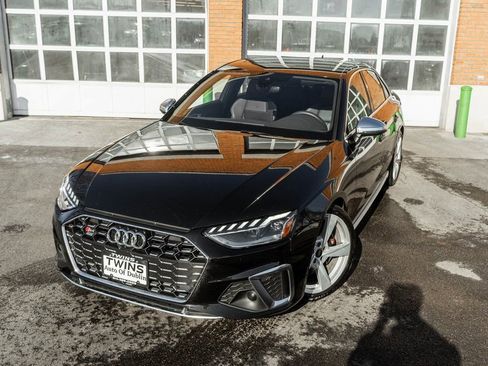 Used 2023 Audi S4 Premium Plus w/ Premium Plus Package image 2