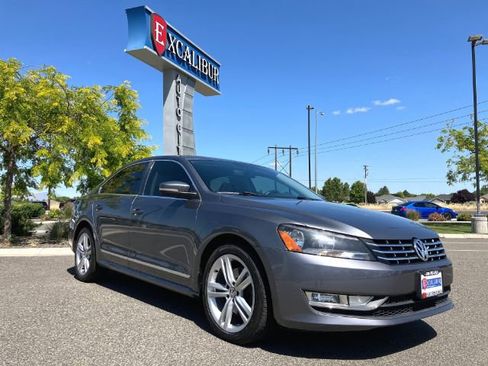 Used 2014 Volkswagen Passat TDI SEL Premium FWD image 53