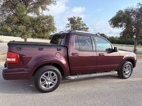 Used 2007 Ford Explorer Sport Trac Limited RWD image 54