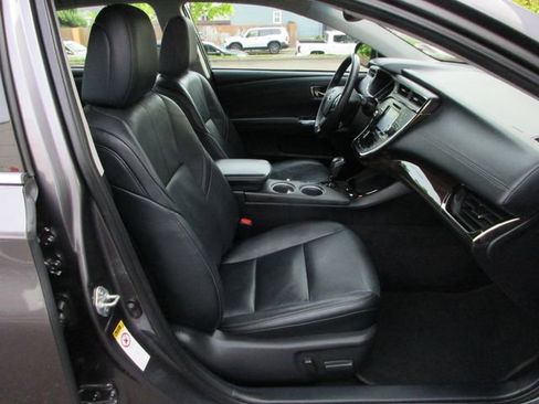 Used 2015 Toyota Avalon XLE Touring FWD image 27
