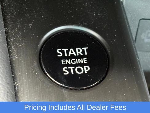 Used 2025 Nissan Kicks SR w/ SR Premium Package AWD/4WD image 12