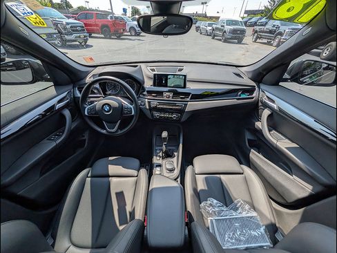 Used 2018 BMW X1 xDrive28i AWD/4WD image 14