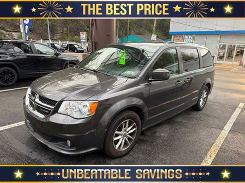 Used 2018 Dodge Grand Caravan SXT image 1