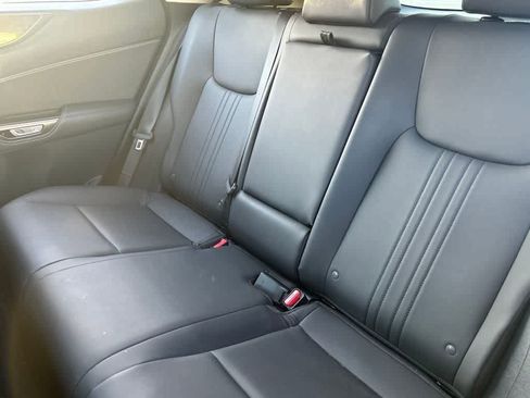 Used 2024 Lexus NX 250 FWD image 5