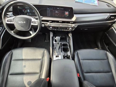 Used 2025 Kia Telluride S AWD/4WD image 18