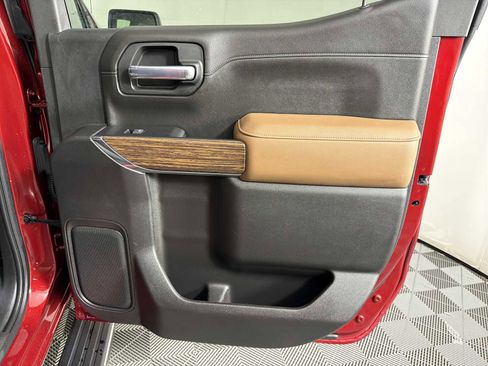 Used 2021 Chevrolet Silverado 1500 High Country w/ LPO, Dark Essentials Package image 15