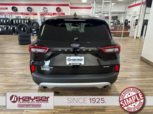 Used 2024 Ford Escape Active w/ Tech Pack #1 image 6