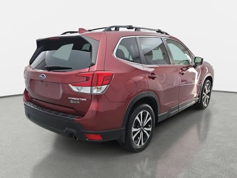 Used 2022 Subaru Forester Limited w/ Popular Package #2 image 5