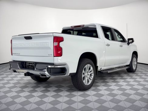 Used 2025 Chevrolet Silverado 1500 LTZ AWD/4WD image 9