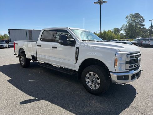 Used 2024 Ford F350 XLT w/ FX4 Off-Road Package image 9