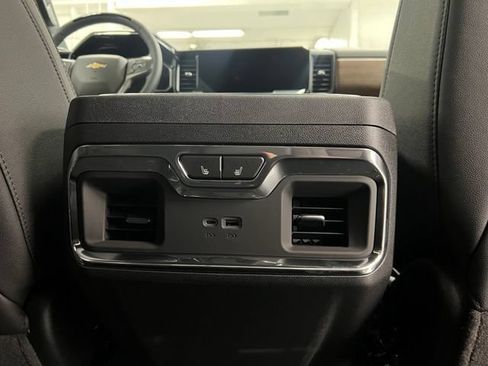 New 2026 Chevrolet Silverado 1500 High Country AWD/4WD image 22