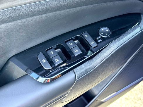 Used 2023 Kia Sportage X-Line w/ X-Line Premium Package image 16