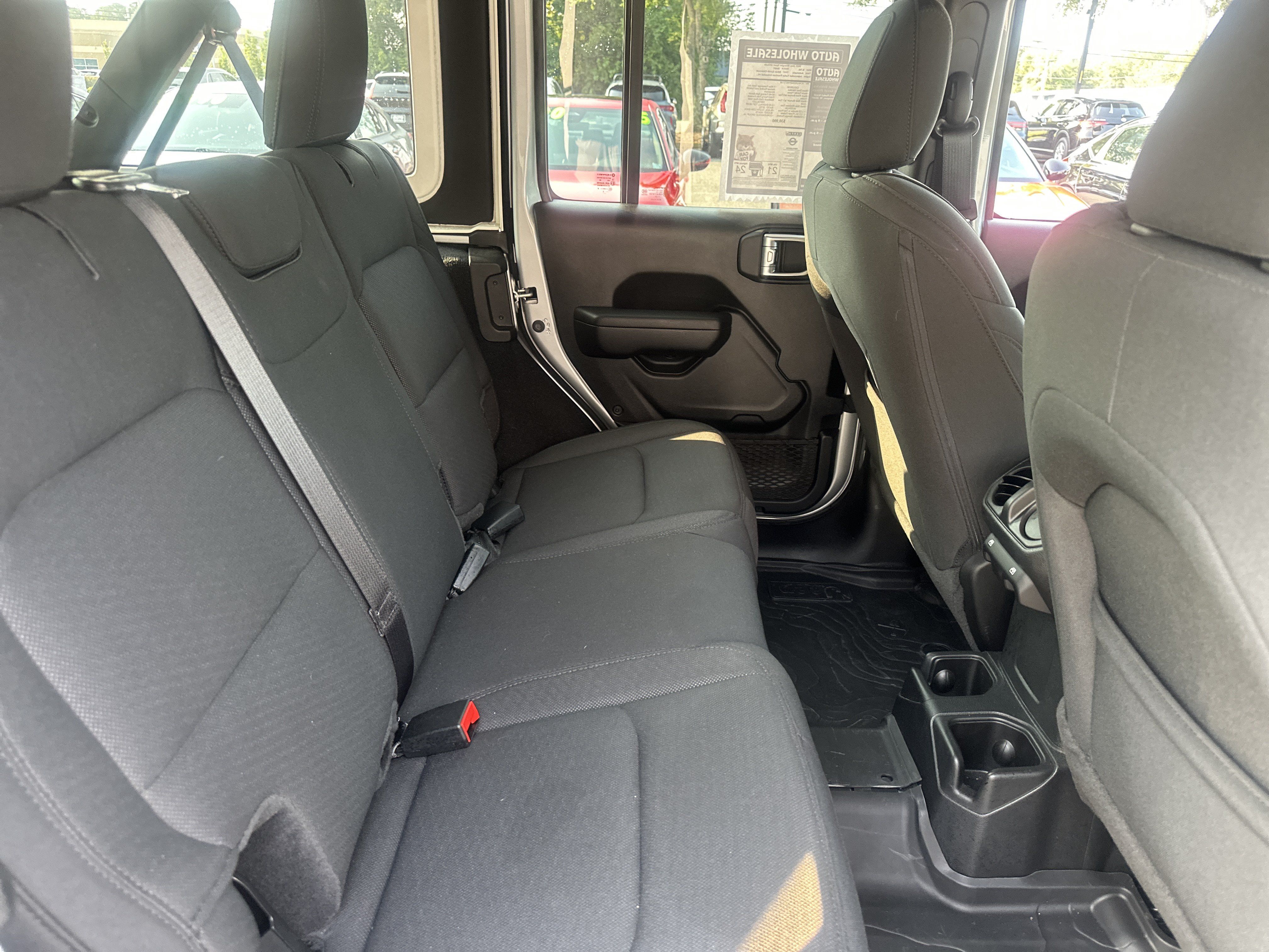 Used 2023 Jeep Wrangler Unlimited Sport AWD/4WD image 14