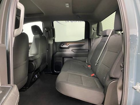Certified 2025 Chevrolet Silverado 1500 LT AWD/4WD image 27
