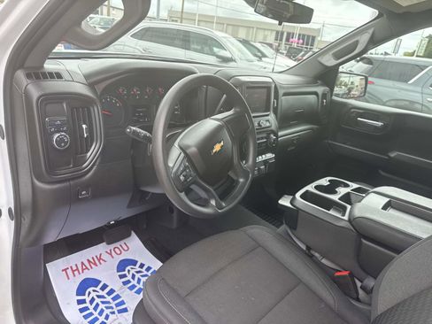 Used 2024 Chevrolet Silverado 1500 Custom image 17