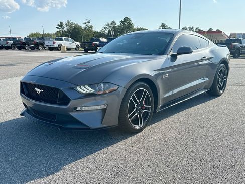 Used 2022 Ford Mustang GT RWD image 1