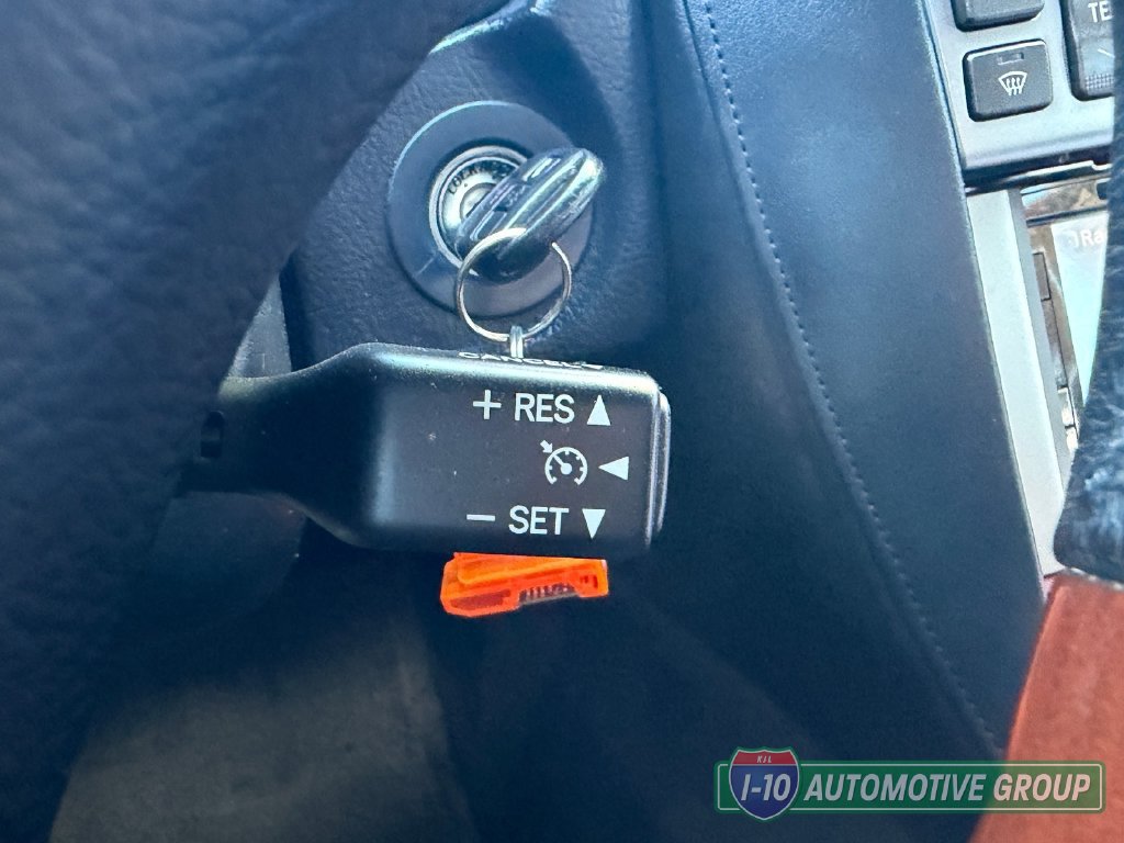 Used 2008 Lexus SC 430 Convertible w/ Preferred Accessory Pkg RWD image 38