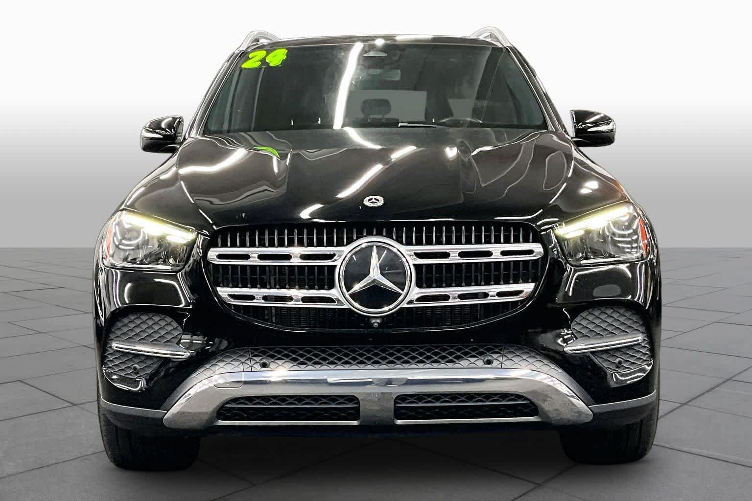 Used 2024 Mercedes-Benz GLE 350 4MATIC image 3