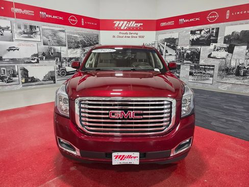 Used 2018 GMC Yukon SLT w/ Premium Edition AWD/4WD image 9