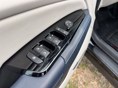 Used 2023 Kia Sportage EX w/ EX Premium Package AWD/4WD image 14