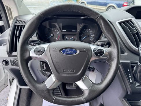 Used 2017 Ford Transit 150 XLT image 26