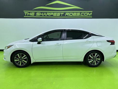 Used 2020 Nissan Versa SV FWD image 6