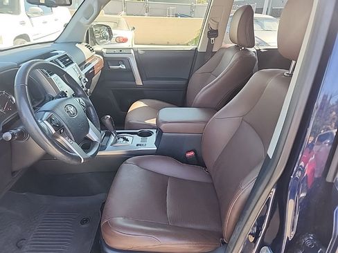 Used 2023 Toyota 4Runner Limited AWD/4WD image 9