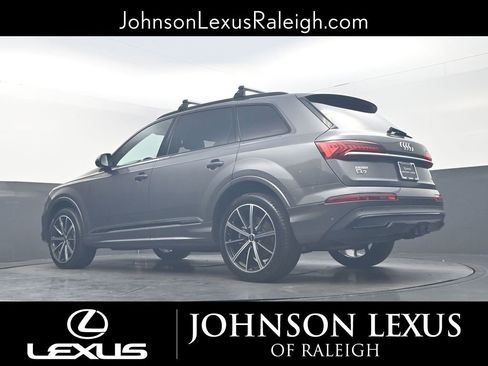 Used 2021 Audi Q7 3.0T Prestige w/ Prestige Package image 17