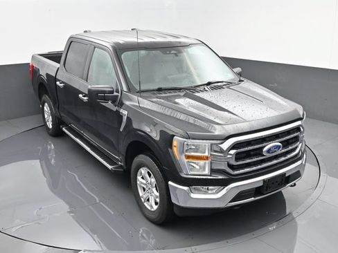 Used 2022 Ford F150 XLT w/ XTR Package AWD/4WD image 17