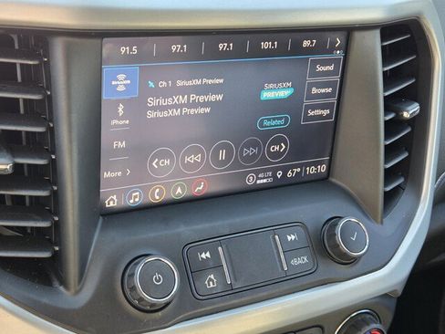 Used 2022 GMC Acadia SLT image 7