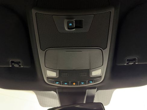 Used 2019 Ford F150 XLT w/ Equipment Group 302A Luxury image 16