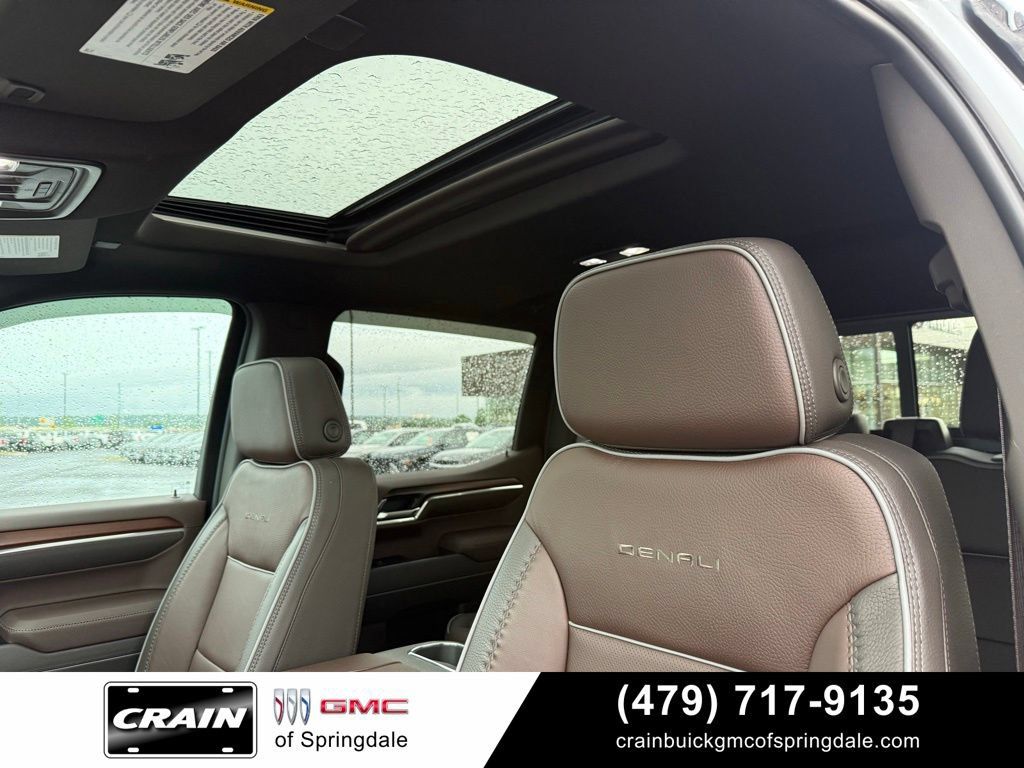 Used 2026 GMC Sierra 1500 Denali AWD/4WD image 23
