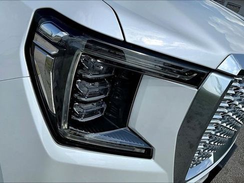 Used 2023 GMC Yukon Denali w/ Max Trailering Package image 34