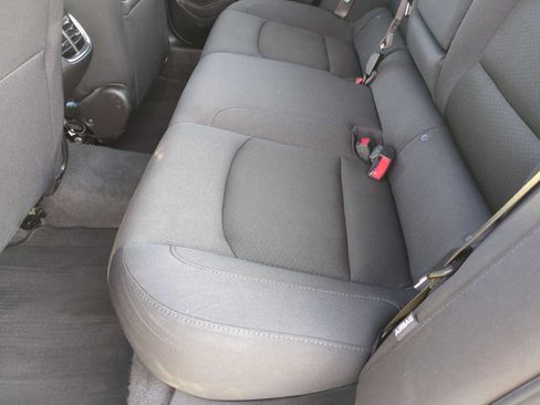 Used 2025 Chevrolet Malibu LT FWD image 24