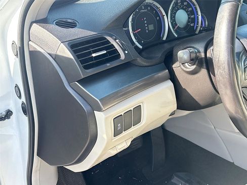 Used 2012 Acura TSX w/ Technology Package image 11