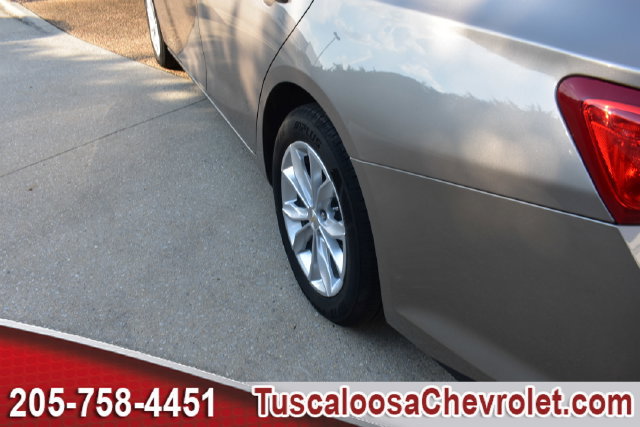 Certified 2025 Chevrolet Malibu LT FWD image 16