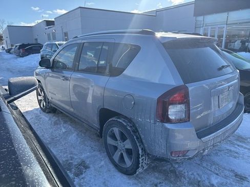 Used 2017 Jeep Compass High Altitude image 4