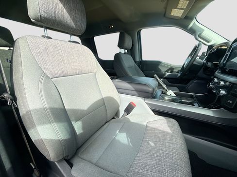 Certified 2023 Ford F150 XLT w/ Equipment Group 302A High image 33