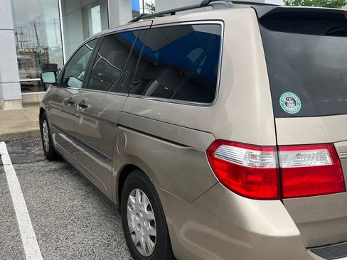 Used 2007 Honda Odyssey LX image 2