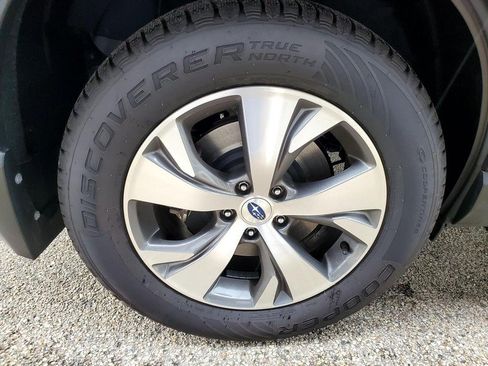 Used 2022 Subaru Ascent Premium w/ Convenience Package AWD/4WD image 19